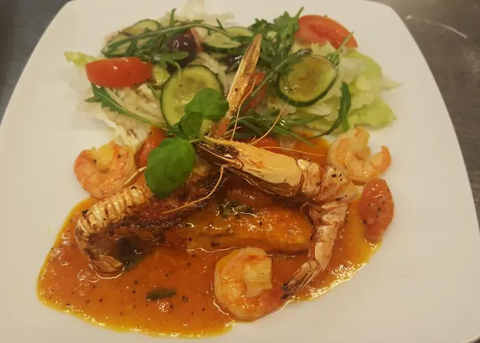 بيت ضيافة Toscana Restaurant And