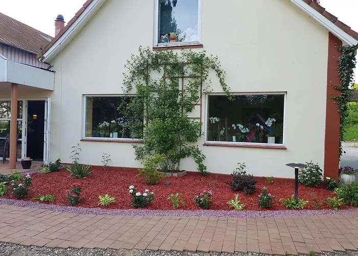 بيت ضيافة Toscana Restaurant And